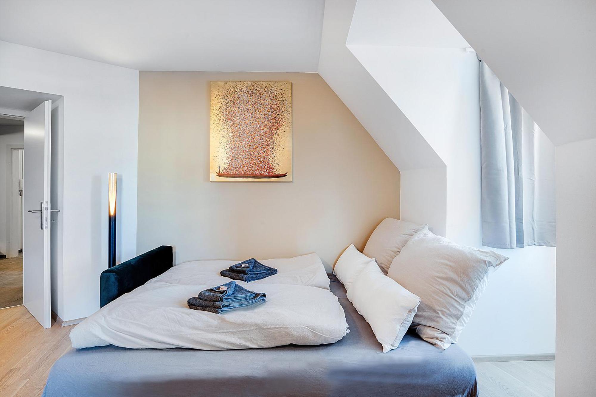 Emerald Design - Historic Center With Free Parking & Panoramic View By Hero Homes Graz
